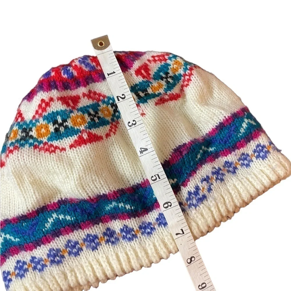 Isotoner Y2K Acrylic Graphic Beanie Hat O/S